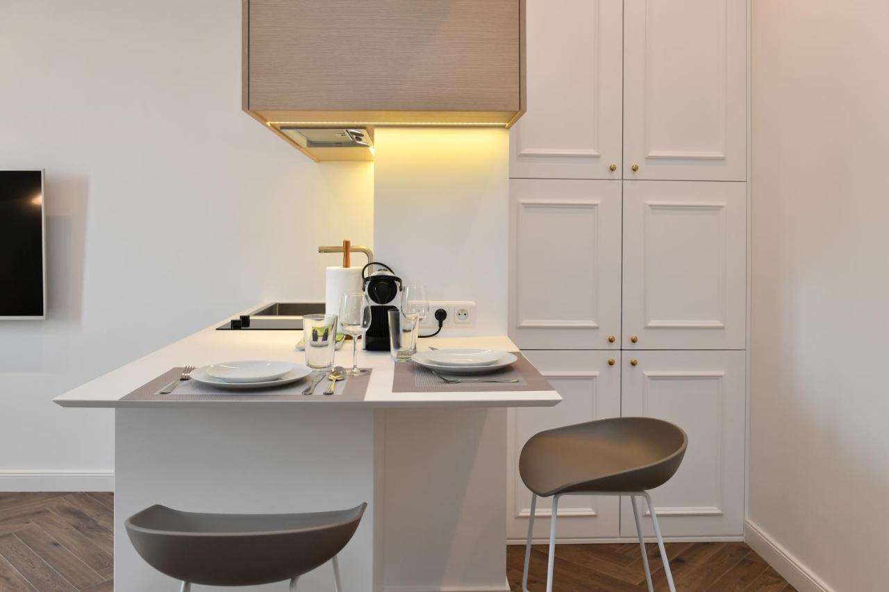 1 Bedroom Apartment Next To Monaco ボーソレイユ エクステリア 写真